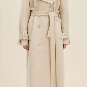 JAAF Oversized coat in Champagne Beige Size S/M. New with tag .